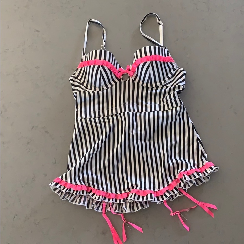 NWT Adorable Victoria Secret Lingerie